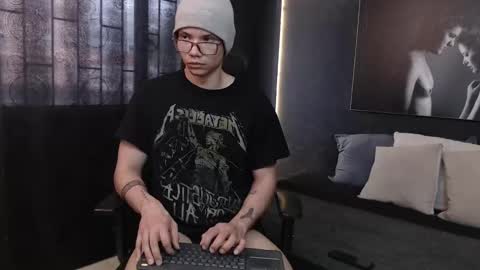 Damian Rivers online show from 09.15.25