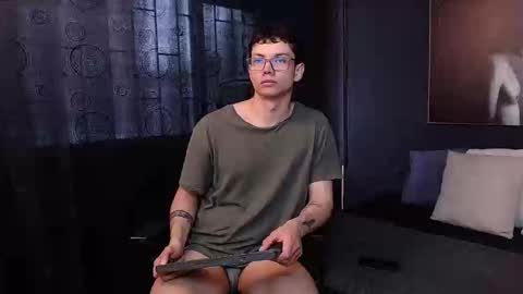 Damian Rivers online show from 10.17.25