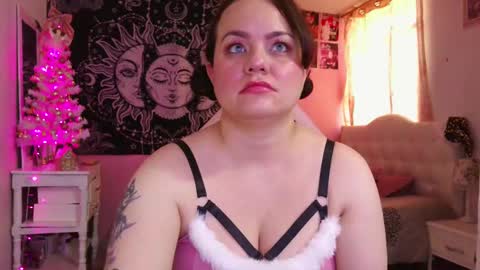 Claire online show from 12.24.24
