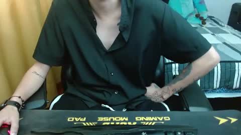 Snapshot of magic_jadee chatting on 06.22.26 Jade online show from 06.22.26