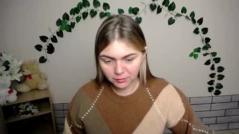 Snapshot of magic_katarina_ chatting on 12.27.24 magic_katarina_ online show from 12.27.24