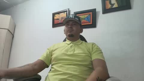 magic_milk23 online show from 10.28.25