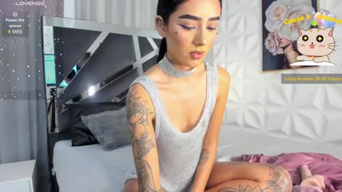 Scarlet online show from 01.17.25