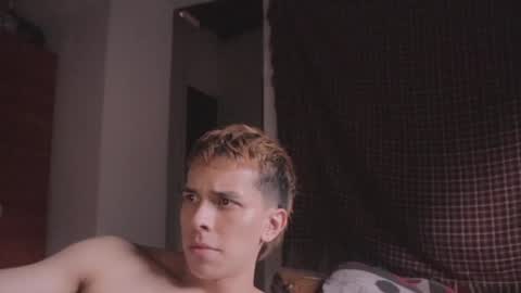 Snapshot of magic_tony chatting on 12.07.24 Tony Hoffa online show from 12.07.24