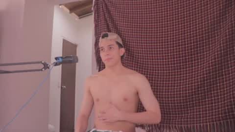 Snapshot of magic_tony chatting on 01.28.25 Tony Hoffa online show from 01.28.25