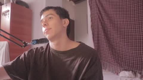 Snapshot of magic_tony chatting on 02.09.25 Tony Hoffa online show from 02.09.25