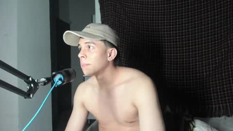 Snapshot of magic_tony chatting on 02.18.25 Tony Hoffa online show from 02.18.25