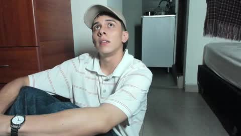 Snapshot of magic_tony chatting on 02.20.25 Tony Hoffa online show from 02.20.25