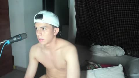 Snapshot of magic_tony chatting on 02.23.25 Tony Hoffa online show from 02.23.25