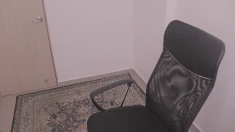 Snapshot of magic_tony chatting on 10.26.25 Tony Hoffa online show from 10.26.25