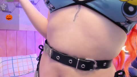 Snapshot of magic_vera chatting on 10.07.25 Vera online show from 10.07.25