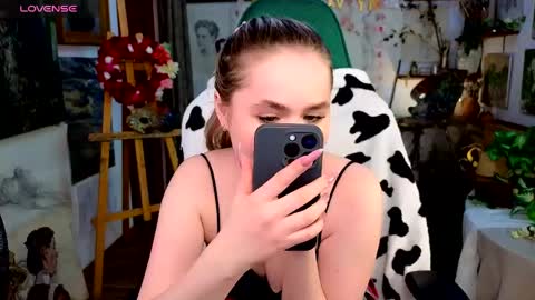 Jessica  Leila online show from 02.21.25