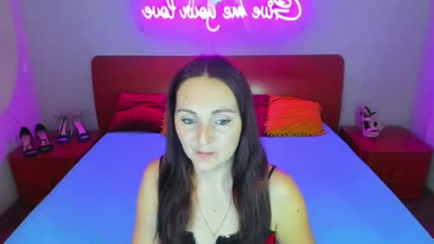 Lili and Bella online show from 12.20.24