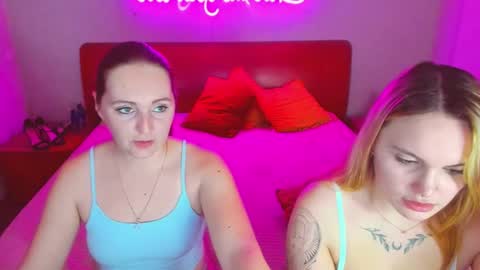 Lili and Bella online show from 03.01.25