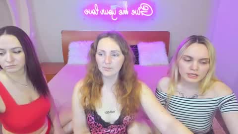 Lili and Bella online show from 03.22.26