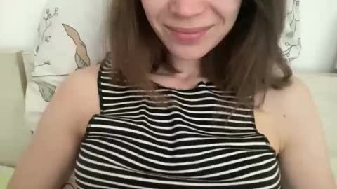 Snapshot of magicgirl50053 chatting on 02.04.26 magicgirl50053 online show from 02.04.26