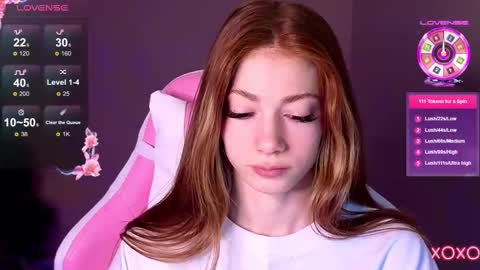 Snapshot of magicladyy chatting on 02.28.25 Angel online show from 02.28.25