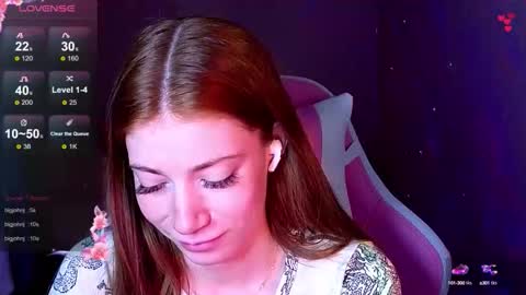 Snapshot of magicladyy chatting on 10.03.25 Angel online show from 10.03.25