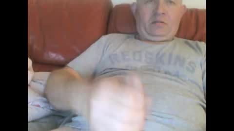 Snapshot of magicman250 chatting on 09.14.25 magicman250 online show from 09.14.25
