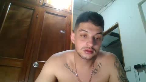 Snapshot of magico_9809 chatting on 01.31.25 BRAYAN online show from 01.31.25