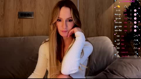 magicpeaach online show from 02.08.25