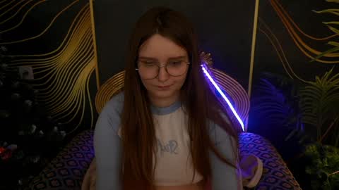 Snapshot of magicpeachhs chatting on 01.20.25 Emily online show from 01.20.25