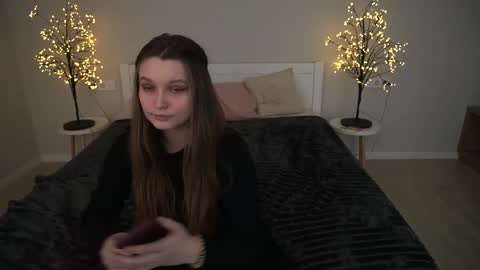 Emily online show from 11.13.25