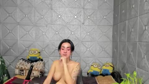 Snapshot of magicsaya chatting on 11.11.25 TsKaycee online show from 11.11.25