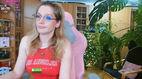 Nicole online show from 12.17.24