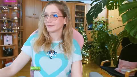 Nicole online show from 01.07.25