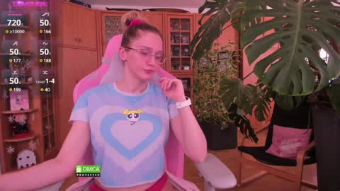 Nicole online show from 02.07.25
