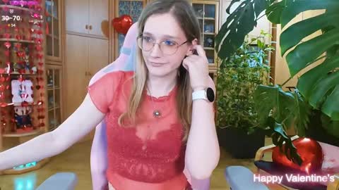 Nicole online show from 02.15.25