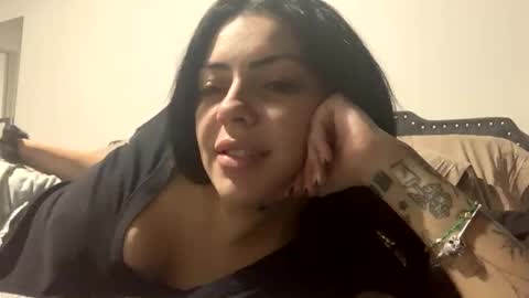 magicvalentine11 online show from 12.16.25