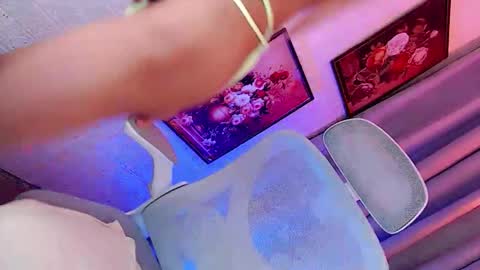 Mocah online show from 03.03.26