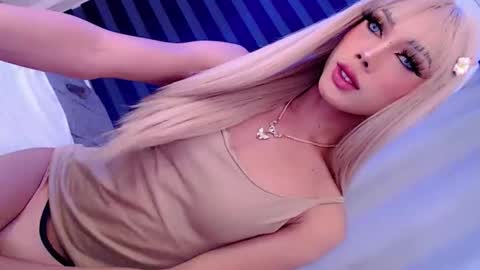 Mocah online show from 04.16.26