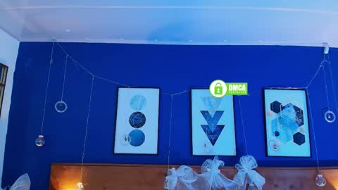 Dani online show from 12.22.25