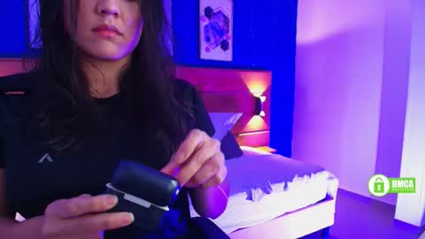 Snapshot of mahia_queen chatting on 02.10.26 Dani online show from 02.10.26