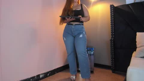 MAHIA online show from 12.17.25