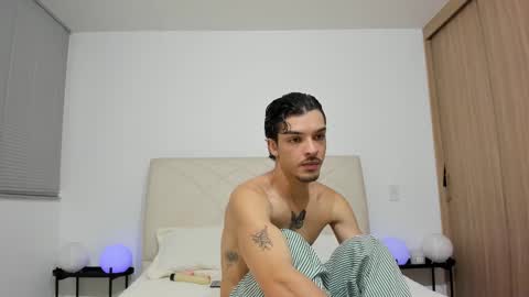 mai_sanchez online show from 01.12.26