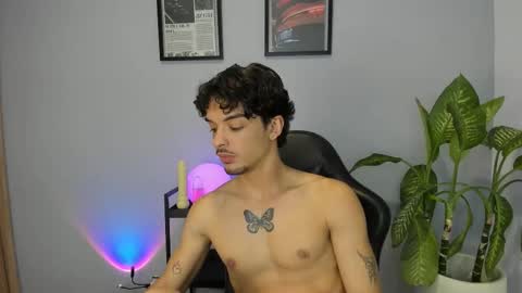 mai_sanchez online show from 01.14.26