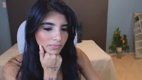 Maiaa Ruiz  online show from 01.11.25