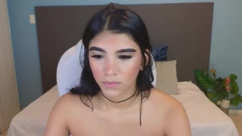 Maiaa Ruiz  online show from 01.31.25