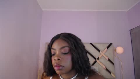 Snapshot of maiacharris_ chatting on 05.07.26 Maia Charris online show from 05.07.26