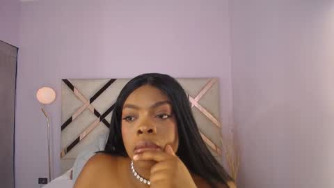 Snapshot of maiacharris_ chatting on 05.27.26 Maia Charris online show from 05.27.26