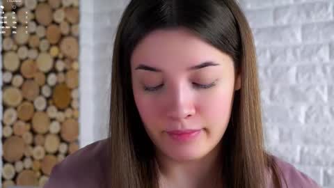 Snapshot of maidabuoy chatting on 01.19.26 Lucy online show from 01.19.26