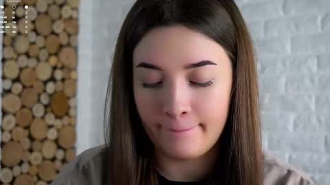 Snapshot of maidabuoy chatting on 02.10.26 Lucy online show from 02.10.26