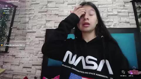  MAILY CAN  online show from 10.03.25