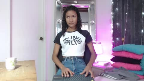 mailyn_gold online show from 04.02.26