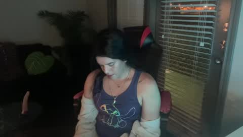Snapshot of maira83cd chatting on 12.27.24 Maira online show from 12.27.24