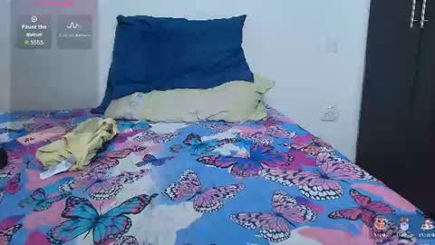Snapshot of maira_milf chatting on 08.03.26 Maira online show from 08.03.26